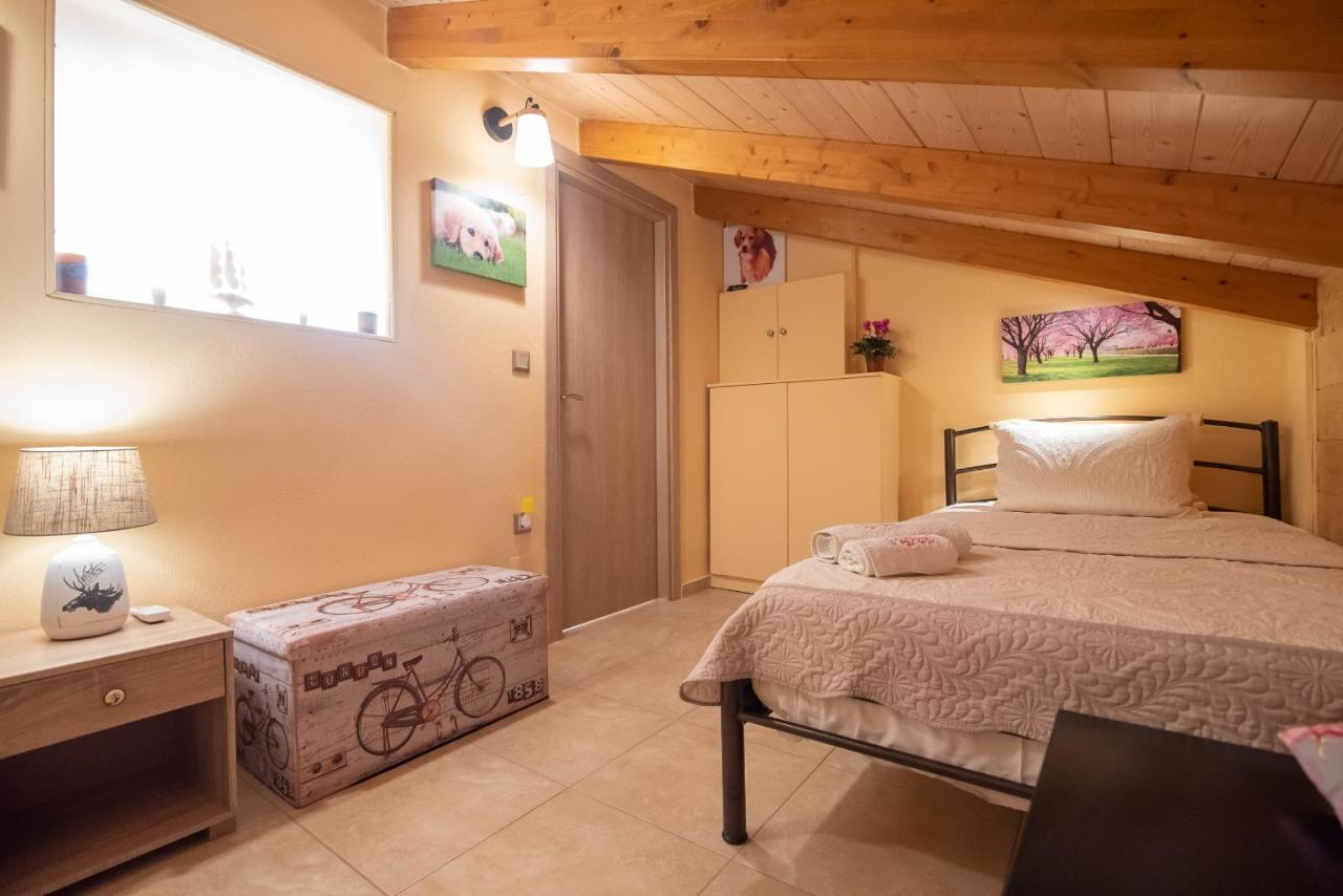 Soffitta Luminosa Apartment Preveza Luaran gambar